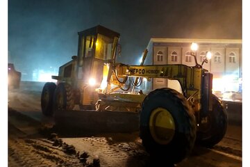 ویدئو | اجرای عملیات برف‌روبی در سطح محور ارتباطی هزار جریب( شهرستان نکا _ استان مازندران) توسط راهداران استان مازندران