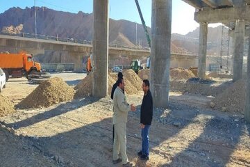 پیشرفت حدود ۶۰ درصدی پروژه ساخت پل حرمک