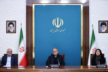 جلسه پیگیری پروژه‌های حمل‌ونقل ریلی کشور