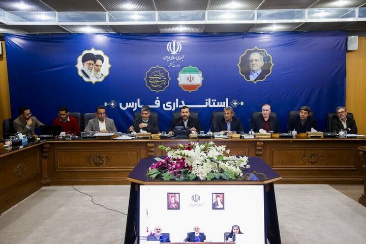 رتبه اول فارس در نهضت ملی مسکن و تامین مسکن قانون جوانی جمعیت