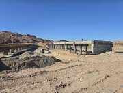 ببینید| گام بزرگ توسعه، تلاش بی وقفه اداره کل راه و شهرسازی سیستان و بلوچستان برای تکمیل پل 189 متری حرمک