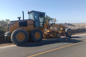 اجرای قنو و اصلاح شیب شیروانی محور بندرلنگه – بستک