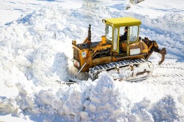برف روبی بیش از ۴ هزار کیلومتر از راه‌های استان زنجان