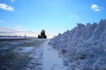 ویدئو| بارش سنگین برف در ارتفاعات شهرستان زرندیه استان مرکزی