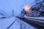 ببینید| عملیات برف روبی و نمک پاشی محور کرج کندوان در استان البرز