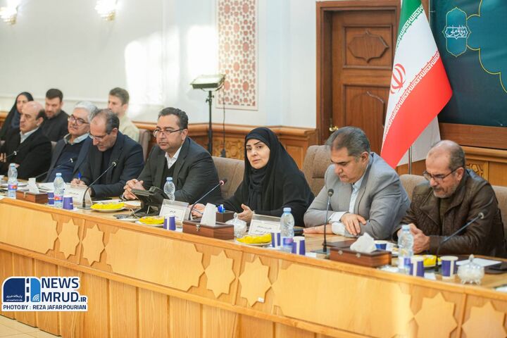 ببینید | نشست تخصصی پایش طرح های حمایتی مسکن با حضور وزیر راه و شهرسازی