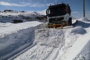 ببینید|عملیات برف روبی و نمک پاشی محور آتشگاه ،دروان،نوجان ،خوارس و  برغان توسط عوامل راهداری شهرستان کرج