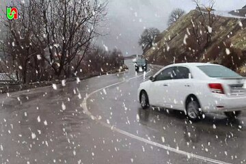 ️ویدیو | گزارش عملیات برف روبی در محورهای مواصلاتی استان کرمانشاه