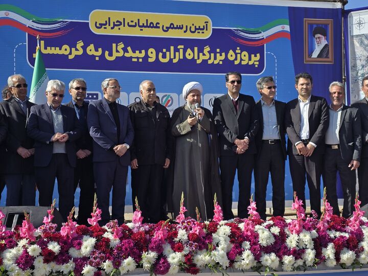 آغاز عملیات اجرایی اتصال بزرگراه آران و بیدگل به آزادراه قم–گرمسار