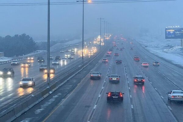 اعلام محدودیت‌های ترافیکی از ۸ تا ۱۱ بهمن‌ماه در برخی از محورهای مواصلاتی کشور