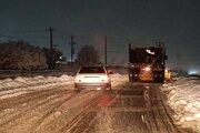 گزارش تصویری //گوشه ای از تلاش های راهداران شهرستان سردشت در برف روبی محورهای مواصلاتی این شهرستان