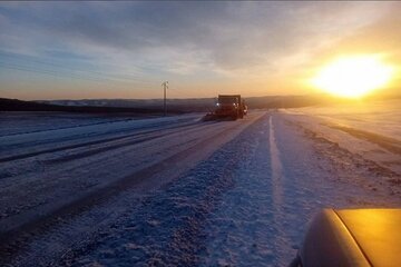 بازگشایی راه ارتباطی ۷۹ روستا توسط راهداران آذربایجان غربی طی شبانه روز گذشته
