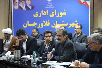 توسعه و ایمن سازی محورهای جاده‌ای شهرستان فلاورجان/270 میلیارد تومان تعهد اجرایی وجود دارد