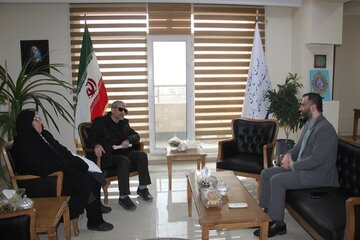 ببینید | دیدار مردمی معاون توسعه مدیریت و منابع انسانی اداره کل راه و شهرسازی استان البرز