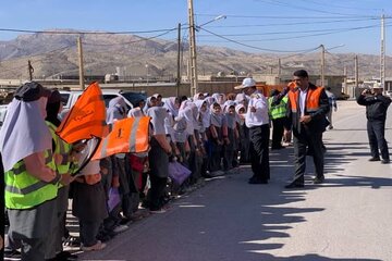 آموزش ایمنی به بیش از ۱۲۰۰ دانش‌آموز مدارس حاشیه راه‌های ایلام