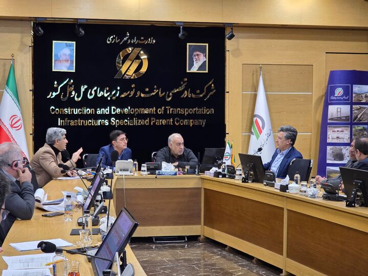 تکمیل ۱۲.۵ کیلومتر از محور خرم‌آباد-پلدختر تا پایان سال جاری