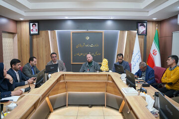 نشست دکتر کریمی با اصحاب رسانه