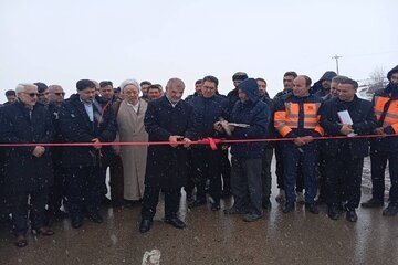 بهره‌برداری از ۱۳ پروژه راهداری اردبیل با حضور نایب‌رئیس مجلس