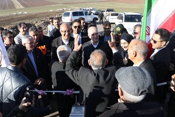 ️برگزاری آیین افتتاح پروژه‌های بهسازی و روکش آسفالت محورهای اصلی، فرعی و روستایی شهرستان روانسر با حضور استاندار کرمانشاه