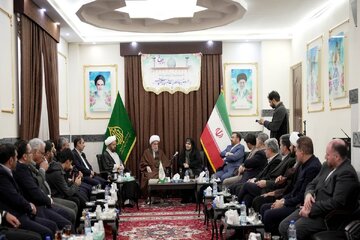 وزیر راه و شهرسازی با نماینده ولی‌فقیه در فارس دیدار کرد / تأکید بر تسریع پروژه‌های نا تمام سال‌های گذشته