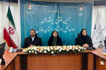 ویدیو| افتتاح متمرکز پروژه های بزرگراهی استان فارس به طول ۱۲۱ کیلومتر به صورت برخط با حضور وزیر راه و شهرسازی