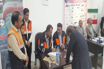 برپایی میز خدمت اداره‌کل راهداری وحمل ونقل جاده ای جنوب کرمان