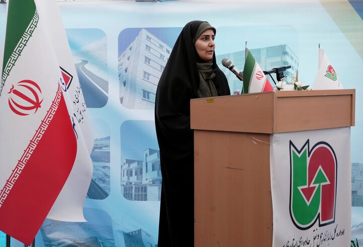 ببینید | بهره‌برداری و آغاز عملیات اجرایی ۹۹ پروژه راهداری و حمل‌ونقل جاده‌ای در استان فارس