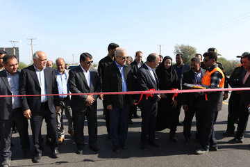 بهره‌برداری از تعریض ۳.۵ کیلومتر محور میناب–حکمی–تیاب(هرمزگان) همزمان با دهه فجر