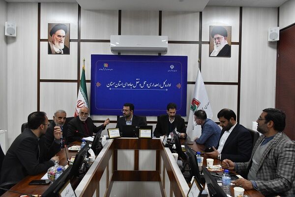 ملاقات مردمی مدیران شورای هماهنگی راه و شهرسازی استان سمنان برگزار شد