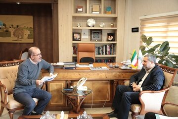 دیدار گلپایگانی با نماینده اهواز