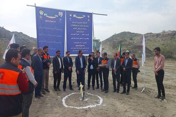 آغاز عملیات اجرایی پروژه های  ایمن‌سازی و تعریض محورهای منوجان–هشت‌بندی و واریانت منوجان–قلعه‌گنج با اعتبار ۶۴ میلیارد تومان