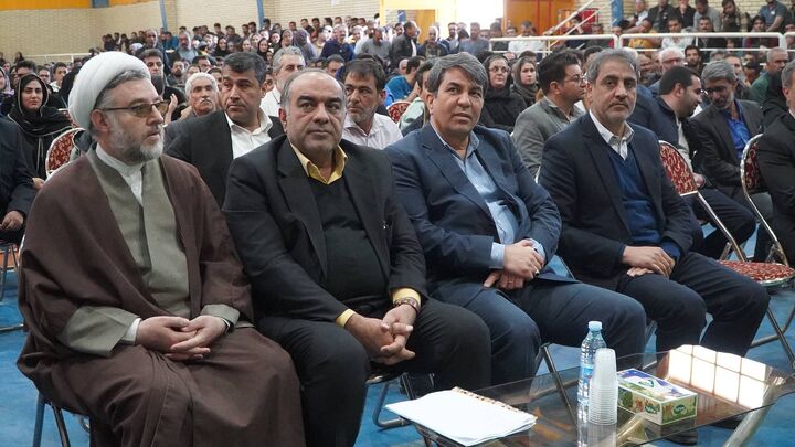 گامی بلند در تأمین زمین و اجرای طرح‌های جوانی جمعیت و نهضت ملی مسکن در خورسند شهربابک