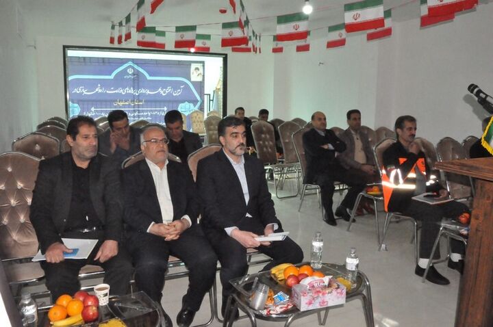 ببینید|افتتاح همزمان پروژه‌های وزارت راه و شهرسازی در ۱۷ استان کشور/۱۰۸۳۵ پروژه مسکونی در استان اصفهان افتتاح شد
