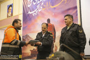 جلوه های از گردهمایی راهداران و آیین تجلیل از راهداران نمونه و عوامل میدانی و پشتیبانی حاضر در عملیات راهداری در جریان سیل روزهای پایانی پاییز ۱۴۰۴