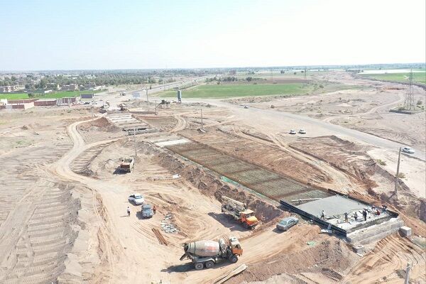 ️ویدیو |اجرای عملیات بتن ریزی پل ۲۰ دهانه ۱۰ متر زهکلوت در جنوب کرمان