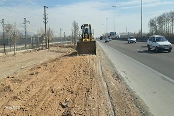 شانه سازی و تعدیل شیب شیروانی ۹۰ کیلومتر از محورهای ملایر