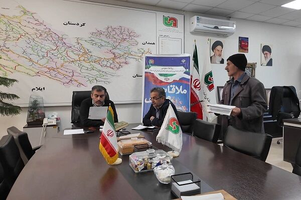 ویدیو | ملاقات مردمی و دیدار چهره به چهره علی سلیمی مدیرکل راهداری و حمل و نقل جاده ای استان کرمانشاه با هدف پاسخ‌گویی درخواست‌های مردمی