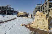 ببینید | اجرای عملیات ساخت پروژه های نهضت ملی مسکن شهر کرمانشاه در روزهای برفی