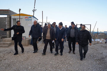 ببینید| بازدید استاندار اردبیل از پروژه‌های در حال احداث مسکن در شهرک ۶۴۵ هکتاری سردار شهید سلیمانی