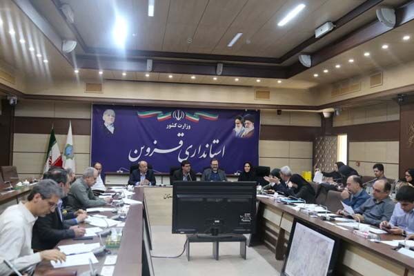 برگزاری دهمین نشست کارگروه زیربنایی استان قزوین با تمرکز بر تعیین تکلیف طرح‌های توسعه‌ای