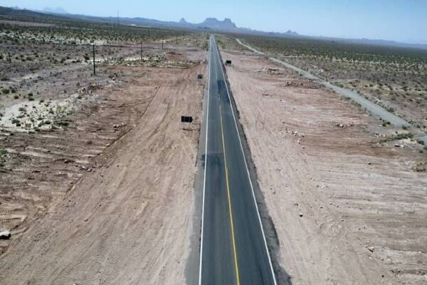 اجرای بیش از ۵۰۰ کیلومتر شانه‌سازی و اصلاح شیب شیروانی در محورهای مواصلاتی سیستان و بلوچستان