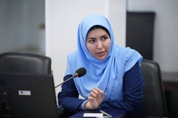 اهورا محمدی