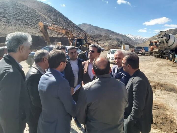 بازدید معاون شرکت ساخت از شریان مرزی خوی–قطور–رازی؛ برنامه‌ریزی برای تکمیل سریع‌تر مسیر