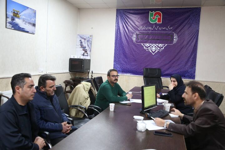 بررسی ۴۴ پرونده‌ حمل‌ونقل و ایمنی در ششمین جلسه کمیسیون ماده ۱۱ راهداری قزوین