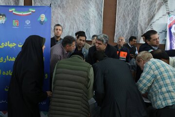 ميز خدمت راهداري كرمان 8 اسفند