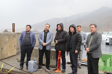 ببینید | بازدید معاون مسکن وزارت راه و شهرسازی از پل B1 و B2 کنارگذر شمالی کرج