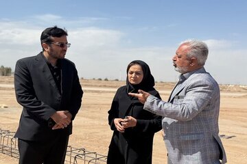 سفر رئیس مرکز تحقیقات راه، مسکن و شهرسازی و نماینده معین وزیر راه و شهرسازی در  استان یزد