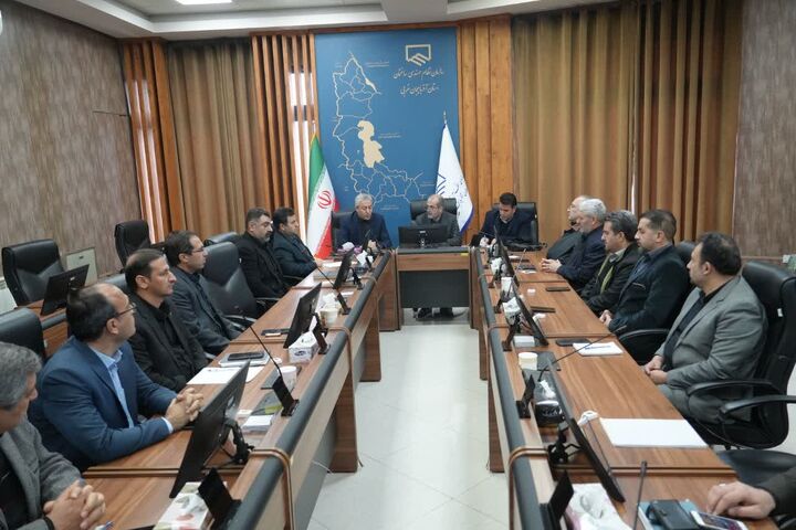 جلسه شورای هماهنگی راه و شهرسازی آذربایجان‌غربی با حضور عبدالرضا گلپایگانی معاون وزیر راه و شهرسازی و مدیرعامل شرکت بازآفرینی شهری ایران