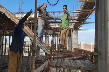 ببینید| تداوم اجرای پروژه های طرح نهضت ملی مسکن خوزستان در شرایط جنگی