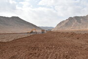 آغاز عملیات آماده سازی اراضی  هکتاری شهمیرزاد سمنان در جنگ رمضان